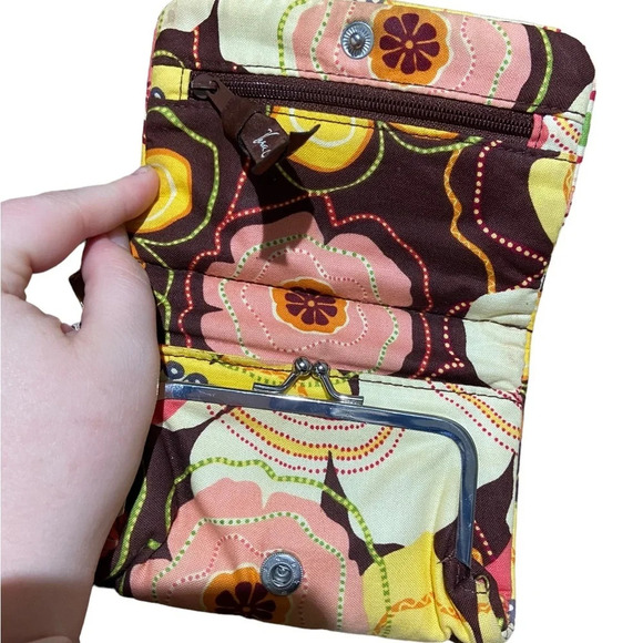 Vera Bradley Carry It All Wristlet Wallet Buttercup‎ - Picture 2 of 6